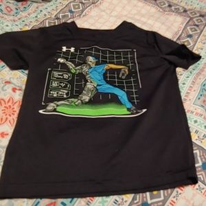 Boys Under Armour Shirt Size 5